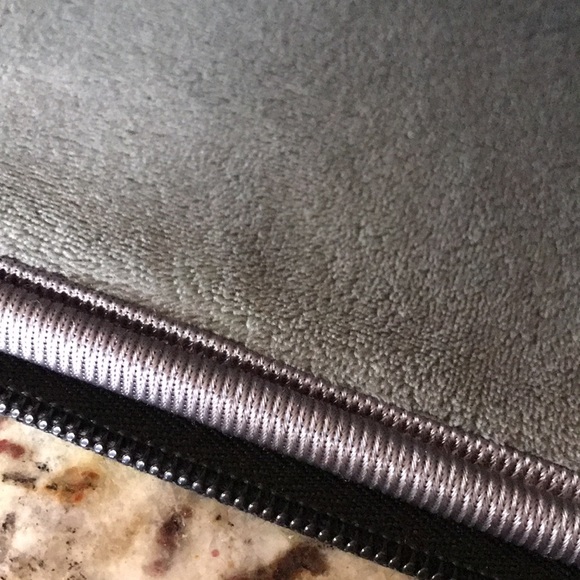 Laptop case sleeve 14” x 10” - Picture 7 of 7